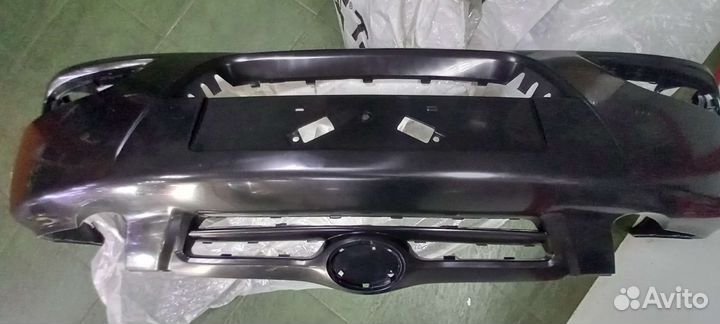 Продаются 2 бампера на Тойоту Короллу