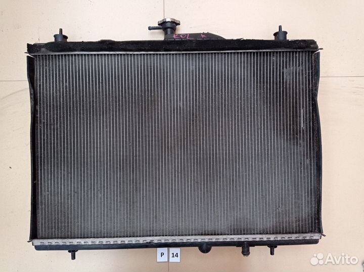 Радиатор охлаждения двигателя Renault Koleos 07-11