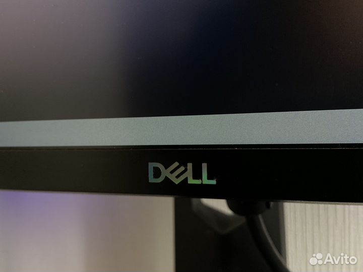 Топовый монитор Dell 27