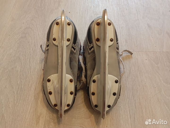 Коньки хоккейные детские