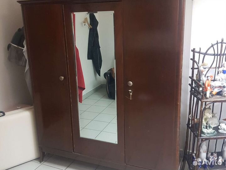 Шкаф 3-х створчатый 1951 Будапешт