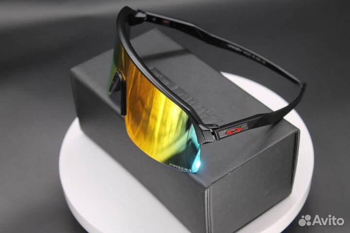 Спортивные очки oakley
