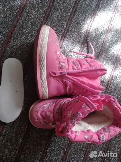 Сапожки для девочки