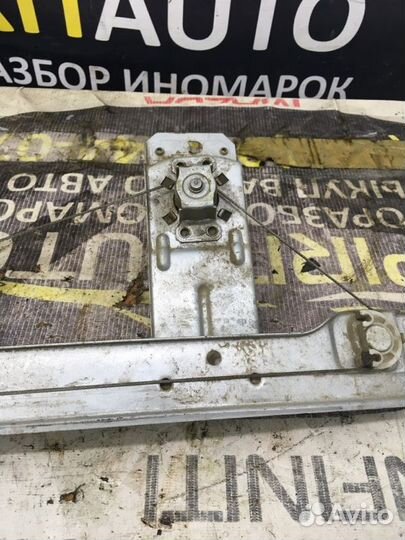 Стеклоподъёмник задний правый Peugeot 207 1 EP6