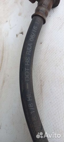 Kia Ceed 2 JD тормозной шланг передний 2016 год