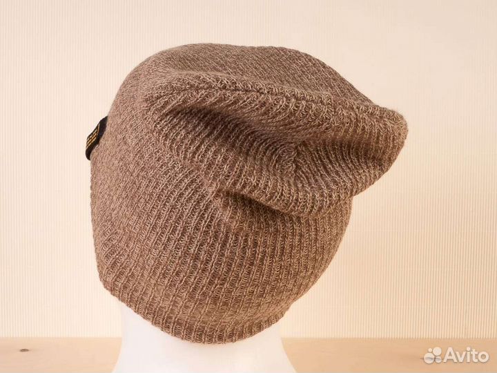 Зимняя мужская шапка