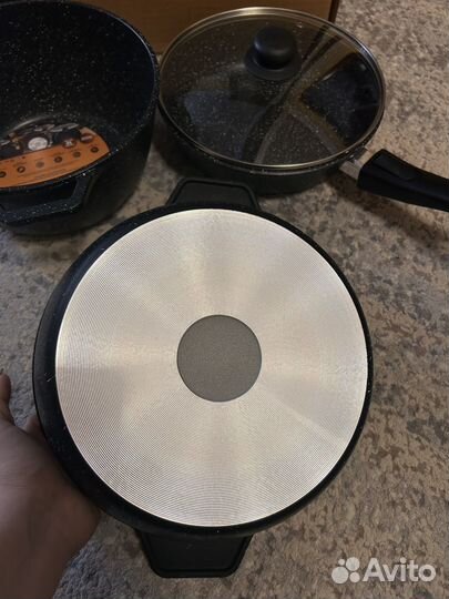 Набор посуды сковородка жаровня кастрюля новый