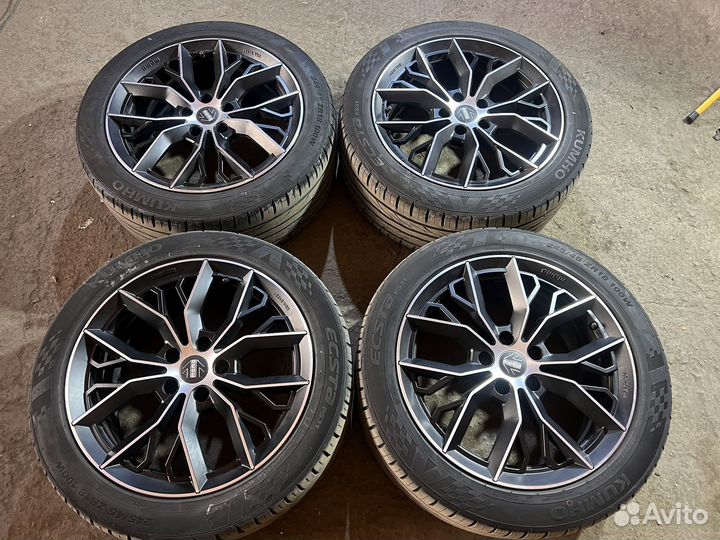 Колеса 245/45/18