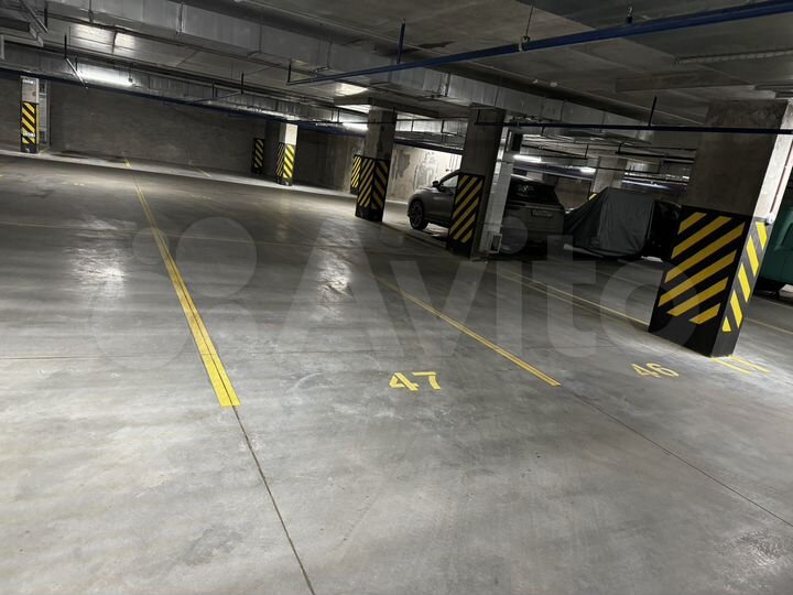 Машиноместо, 14 м²