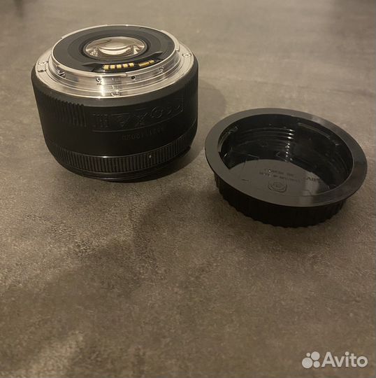 Объектив canon 50mm