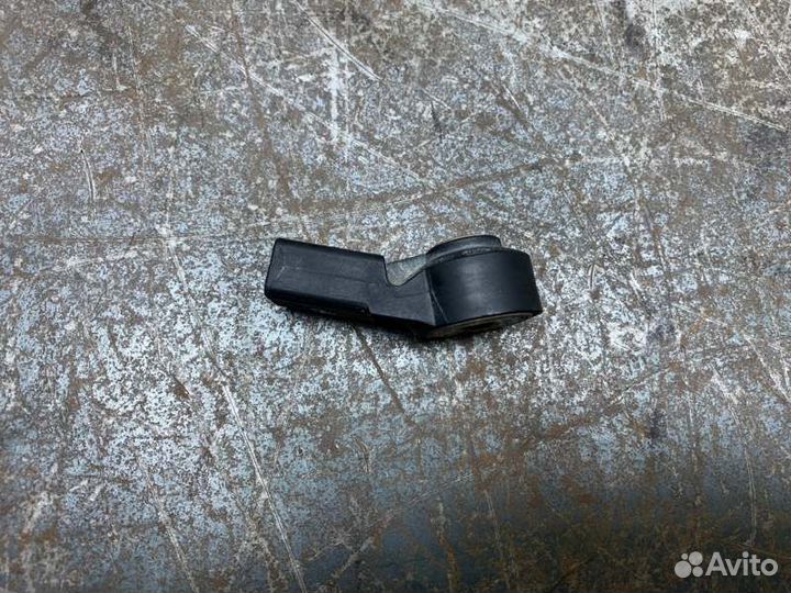 Датчик детонации Skoda Fabia универсал cgpa 2011