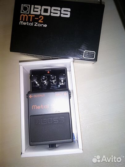 Педаль гитарная.boss MT-2 Metal Zone