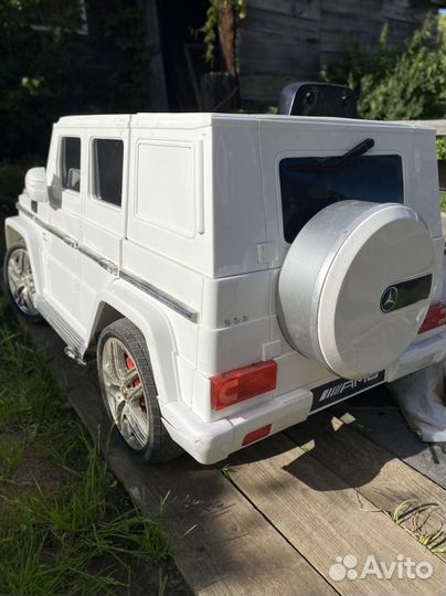 Детский электромобиль mercedes amg