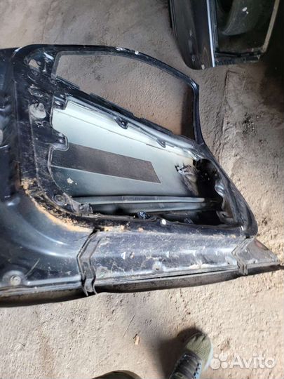 Передняя правая дверь на фольксваген б5