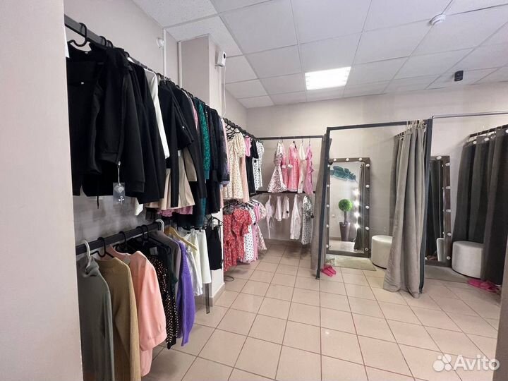 Продам готовый бизнес магазин одежды (шоурум)