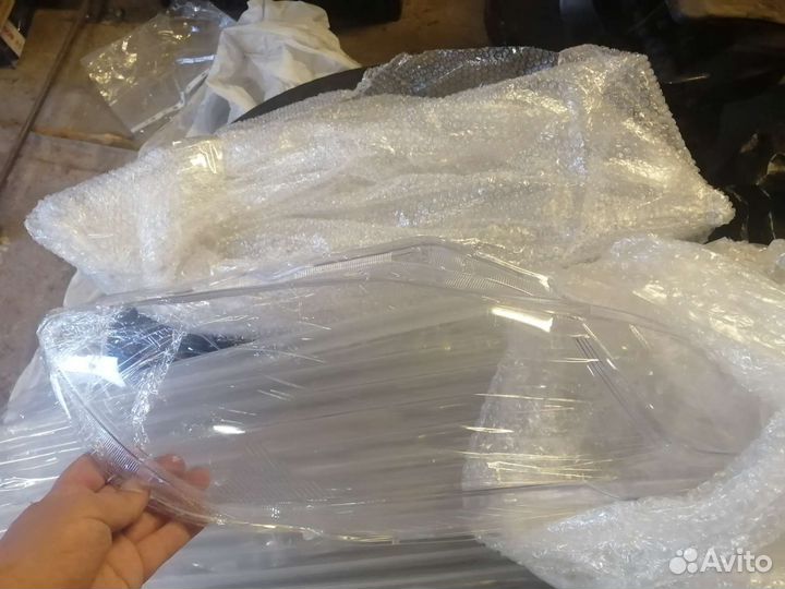 Стекла для фар Toyota corolla 150 дорестайлинг