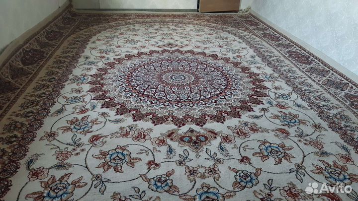 Ковер бу шерстяной