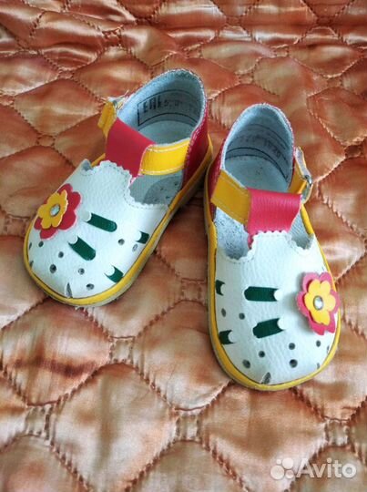 Босоножки для девочки