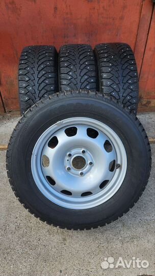 R16 Nokian 5на114.3 Dia66.1