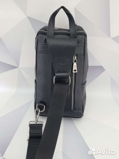 Нагрудная сумка натуральная кожа