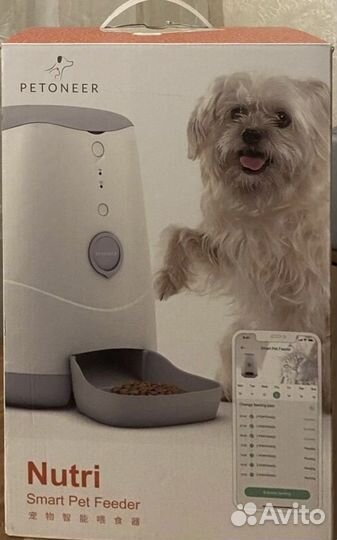 Автоматическая кормушка для животных