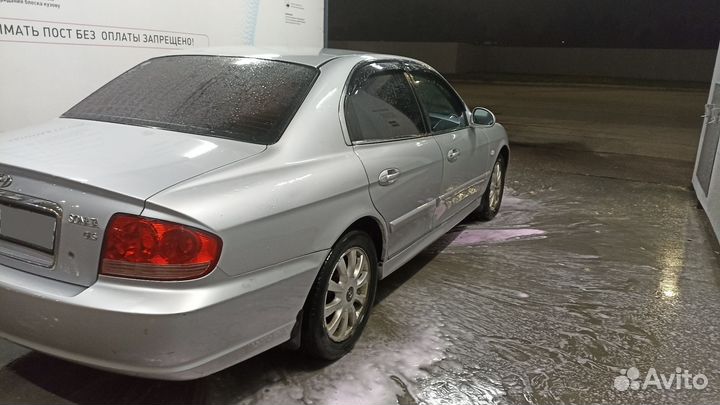 Hyundai Sonata 2.0 МТ, 2004, 60 000 км