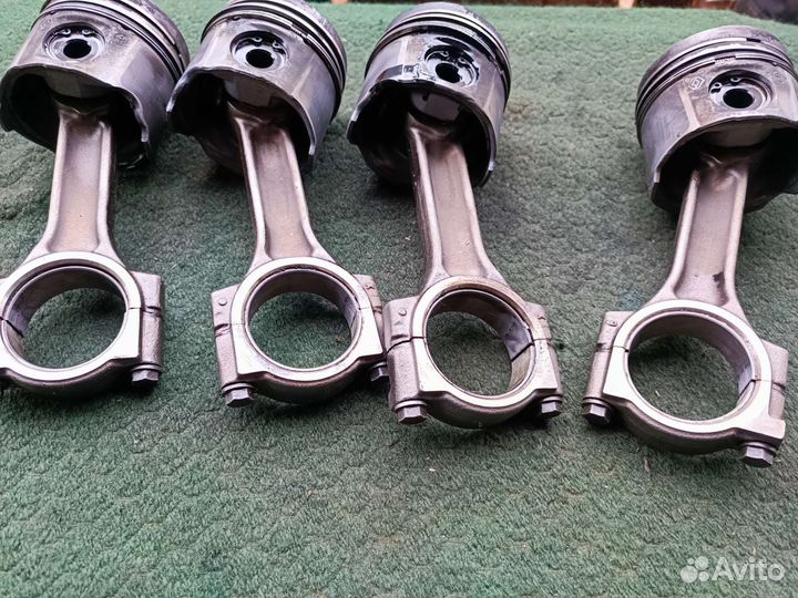 Шатуны + поршень Сузуки Гранд витара 1.9 л. DCI