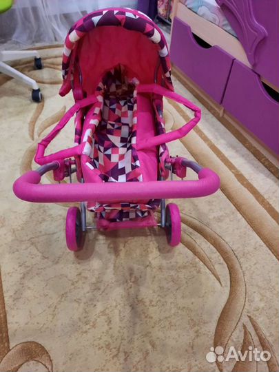 Коляска кукольная