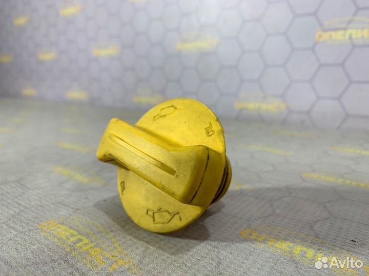 Крышка маслозаливная Opel Astra H Z13DTH 2008