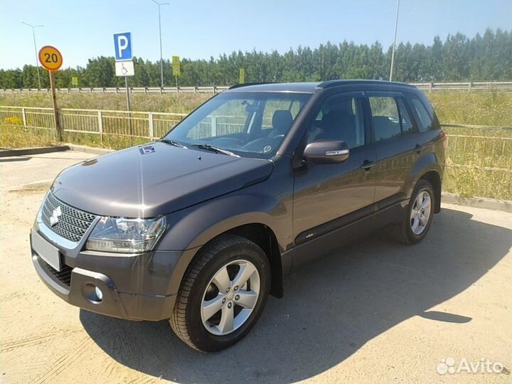 Suzuki Grand Vitara 2.0 AT, 2012, 188 200 км