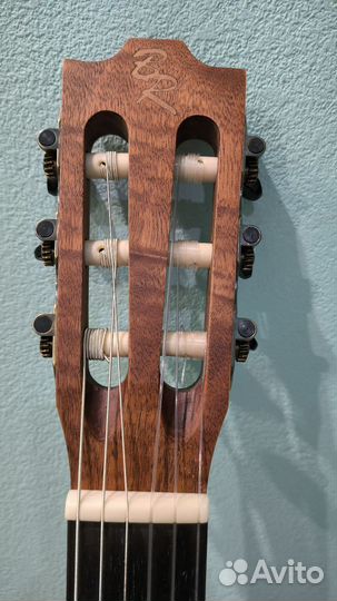 Классическая гитара с подключением Baton Rouge