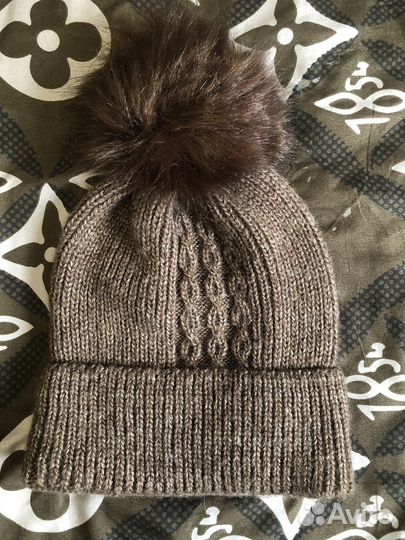 Шапки 2 штуки