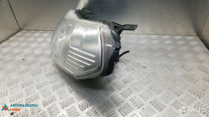 Фара левая Fiat Sedici 2006