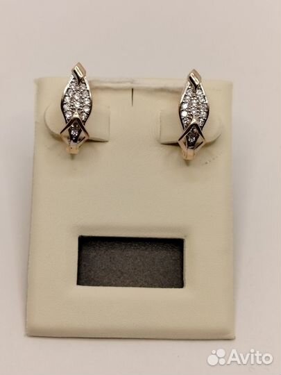 Золотые серьги