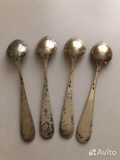 Серебряные чайные ложки