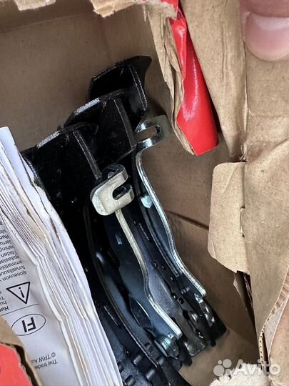 Тормозные колодки Ford Fiesta