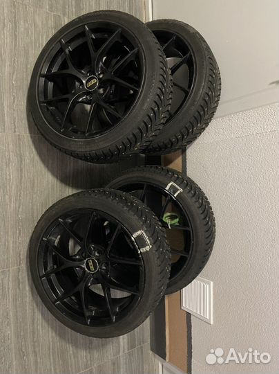 Kumho WinterCraft Ice WI31 205/45 R17 88T