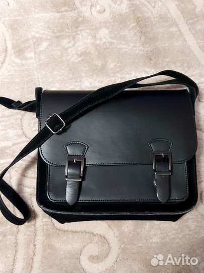 Продаю сумку женскую