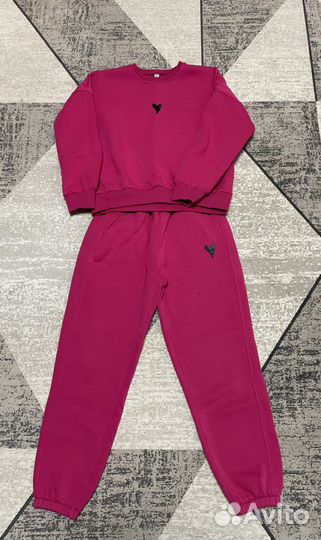 Костюм спортивный
