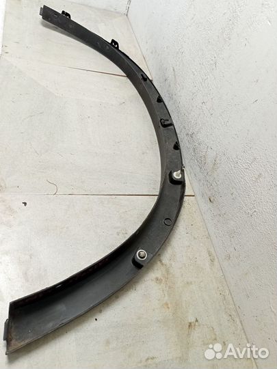 Накладка заднего крыла левого
