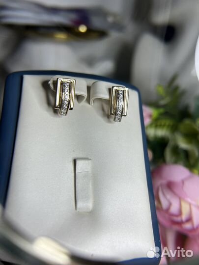 Золотые серьги