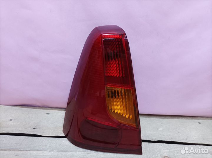 Фонарь левый Renault Logan 1 2004-2014