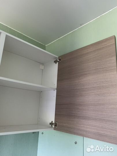 Шкаф настенный IKEA