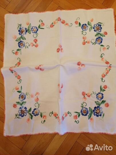 Скатерть(салфетка) ручная вышивка