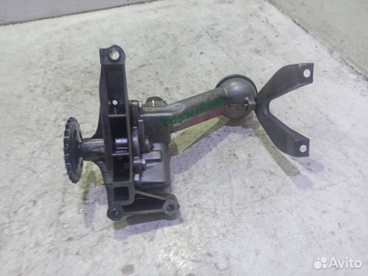 Насос масляный A6021801001