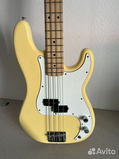 Бас гитара Fender Player Precision Bass MN