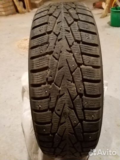 Nokian Tyres Hakkapeliitta 7 185/65 R15 92