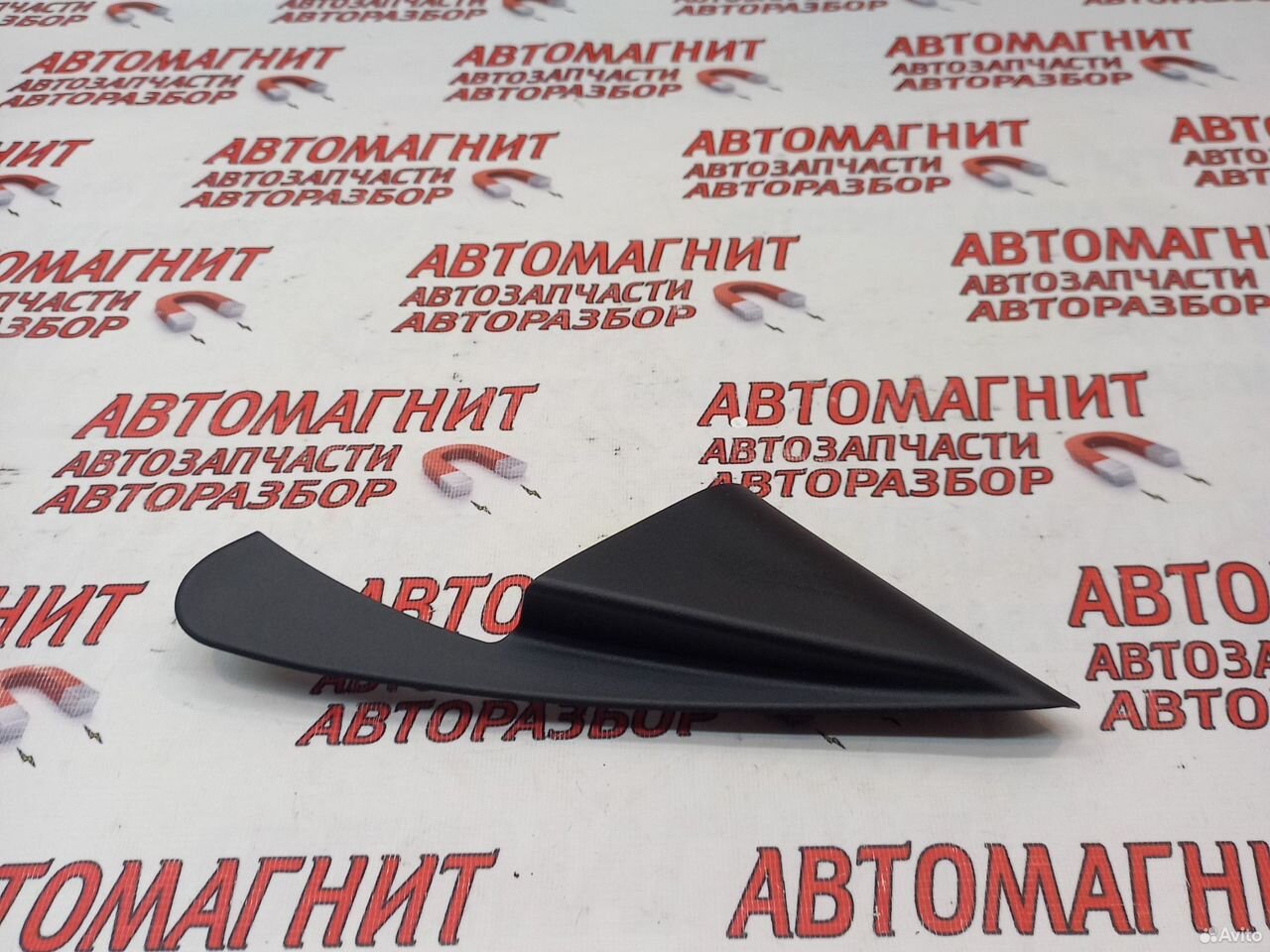 Уголок зеркала левый Хендай Элантра 7 CN