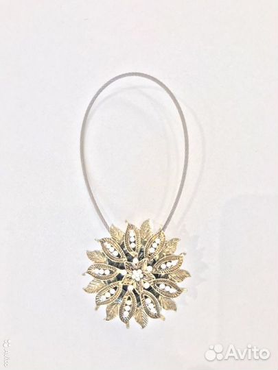 Подхват для штор на магните