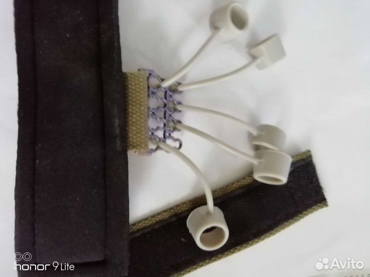 Тренировочные устройство для сгибание пальцев